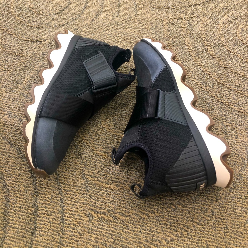 Women Sorel Sneaker